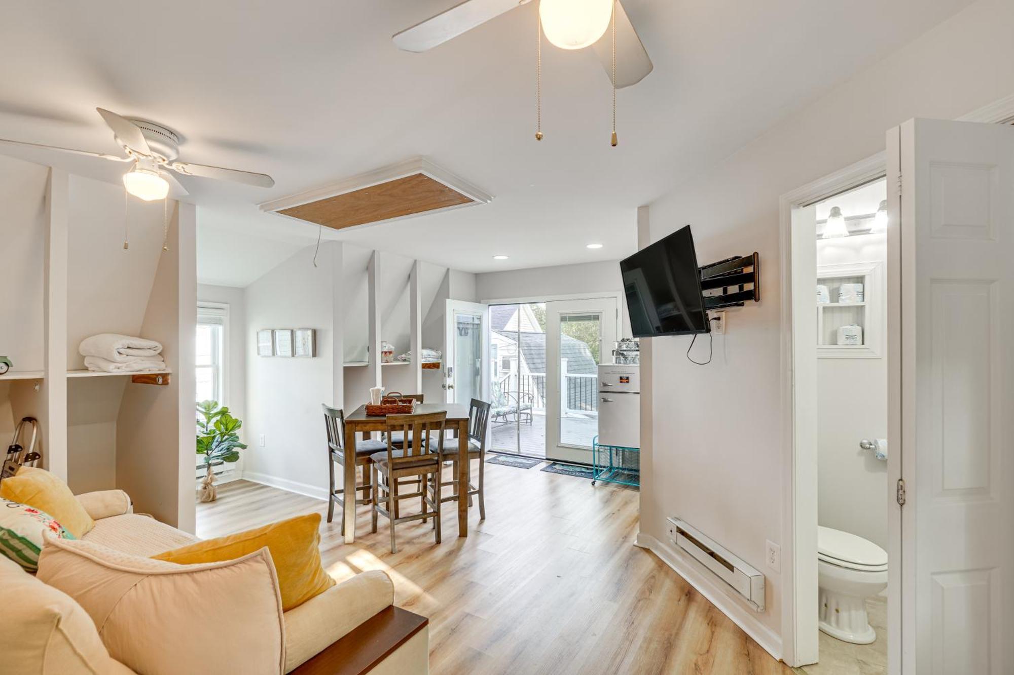 Epic Brunswick Apartment, Deck With Private Hot Tub! מראה חיצוני תמונה