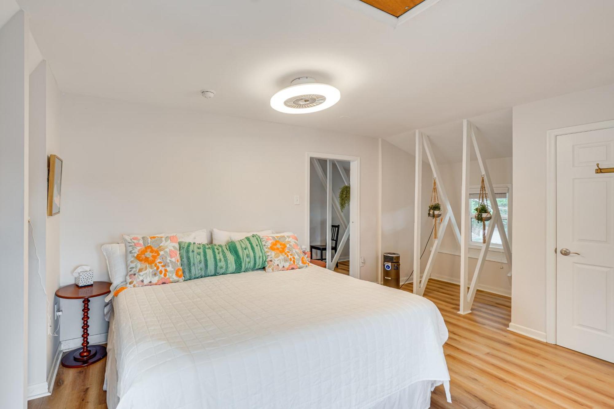 Epic Brunswick Apartment, Deck With Private Hot Tub! מראה חיצוני תמונה