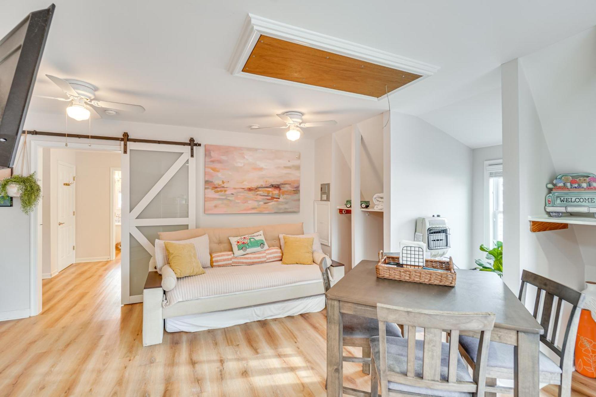 Epic Brunswick Apartment, Deck With Private Hot Tub! מראה חיצוני תמונה
